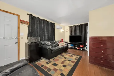 1220 NW 88th Street Miami FL 33147