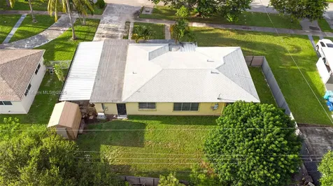 1220 NW 88th Street Miami FL 33147