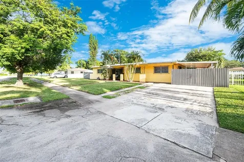 1220 NW 88th Street Miami FL 33147