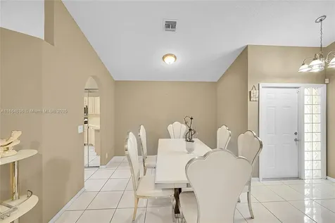 10261 S Lexington Lakes Boulevard S Boynton Beach FL 33436