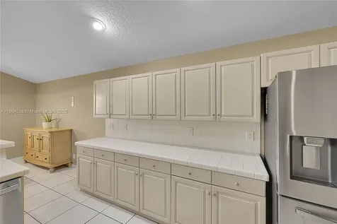 10261 S Lexington Lakes Boulevard S Boynton Beach FL 33436