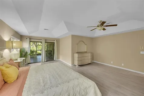 10261 S Lexington Lakes Boulevard S Boynton Beach FL 33436