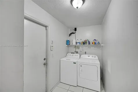 10261 S Lexington Lakes Boulevard S Boynton Beach FL 33436