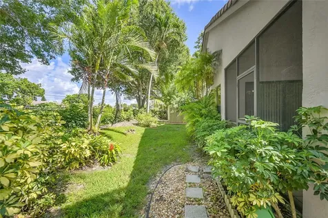 10261 S Lexington Lakes Boulevard S Boynton Beach FL 33436