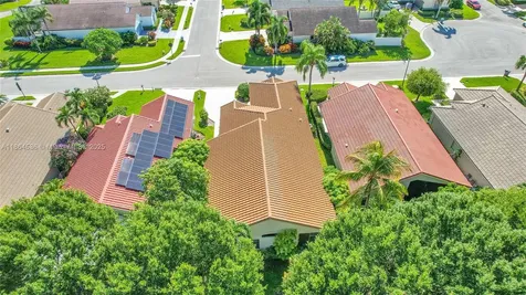 10261 S Lexington Lakes Boulevard S Boynton Beach FL 33436
