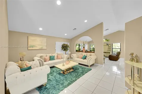 10261 S Lexington Lakes Boulevard S Boynton Beach FL 33436