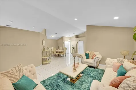 10261 S Lexington Lakes Boulevard S Boynton Beach FL 33436