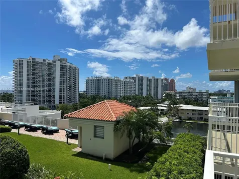 3020 NE 32nd Avenue Fort Lauderdale FL 33308