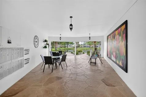 5001 NW 34th Street Lauderdale Lakes FL 33319