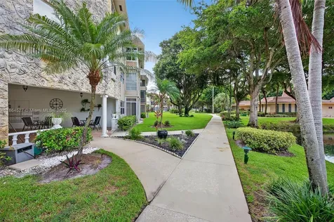 5001 NW 34th Street Lauderdale Lakes FL 33319