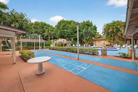 5001 NW 34th Street Lauderdale Lakes FL 33319