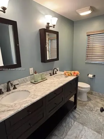 9945 W Tree Tops Court Davie FL 33328