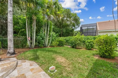 9945 W Tree Tops Court Davie FL 33328