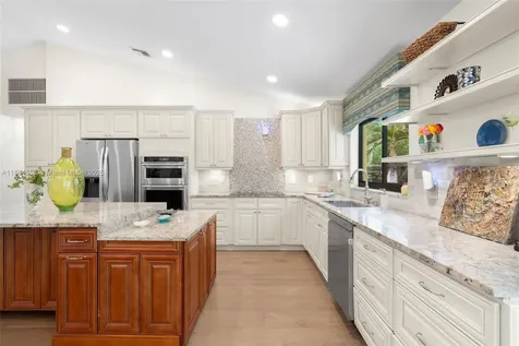 9945 W Tree Tops Court Davie FL 33328