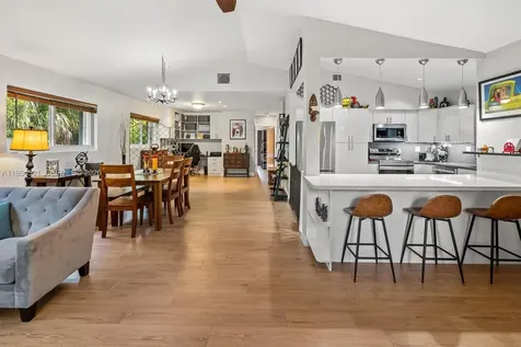 17625 SW 91st Avenue Palmetto Bay FL 33157