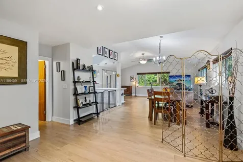 17625 SW 91st Avenue Palmetto Bay FL 33157