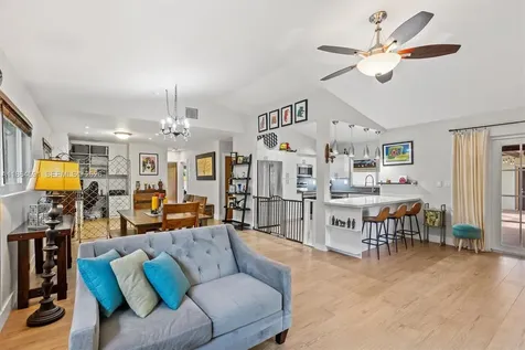 17625 SW 91st Avenue Palmetto Bay FL 33157
