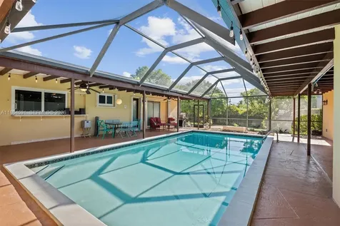 17625 SW 91st Avenue Palmetto Bay FL 33157