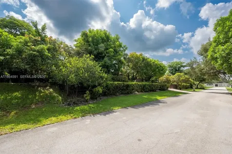 17625 SW 91st Avenue Palmetto Bay FL 33157