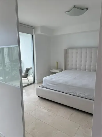 90 SW 3rd Street Miami FL 33130