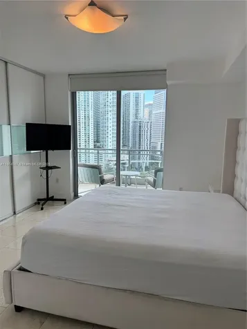 90 SW 3rd Street Miami FL 33130