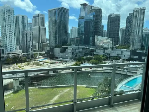 90 SW 3rd Street Miami FL 33130