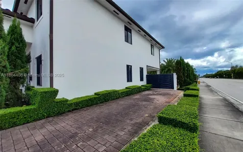 14680 SW 17th Street Miami FL 33175