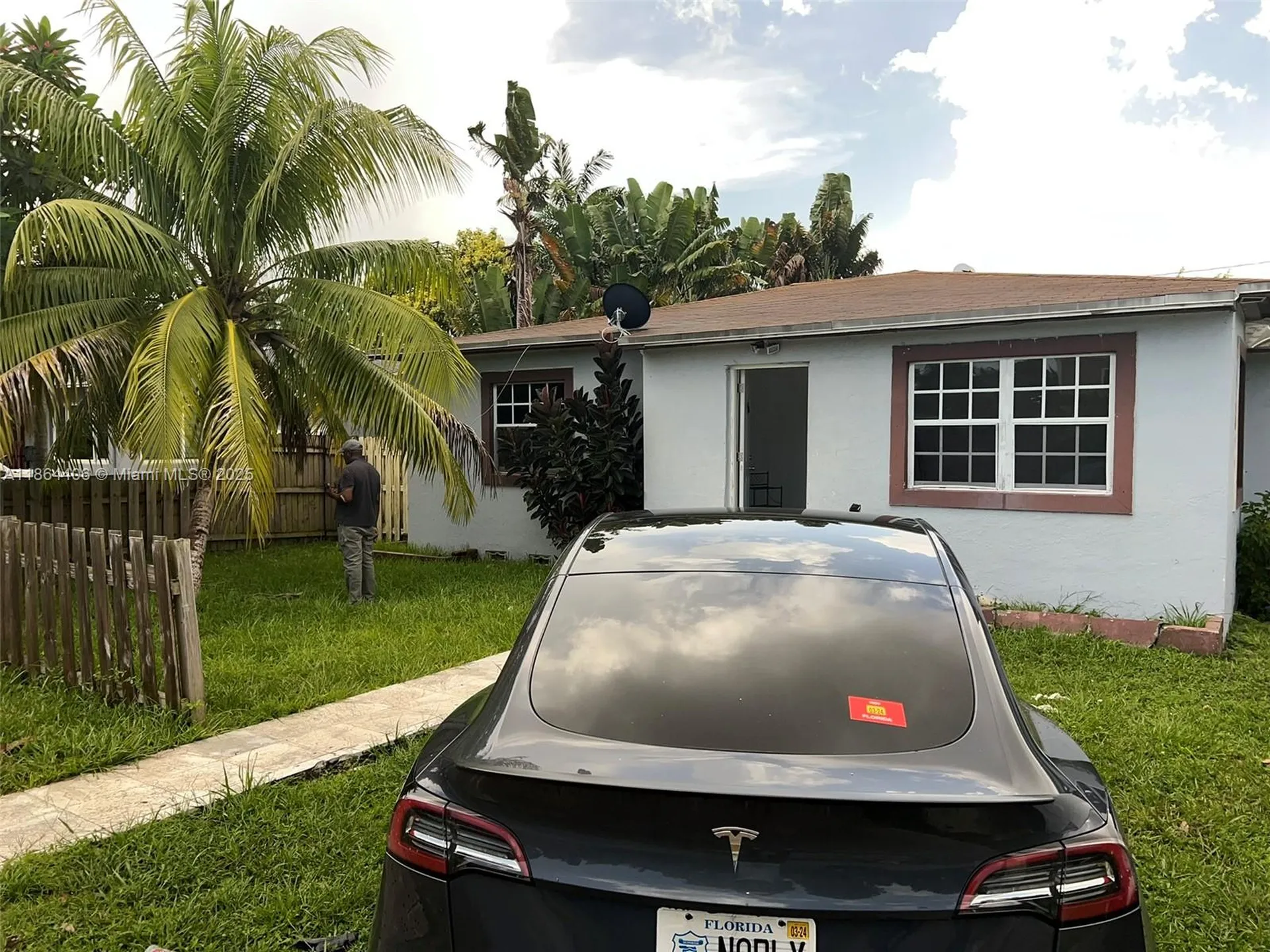 802 S 24th Avenue Hollywood FL 33020