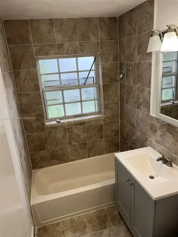 802 S 24th Avenue Hollywood FL 33020