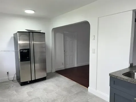802 S 24th Avenue Hollywood FL 33020