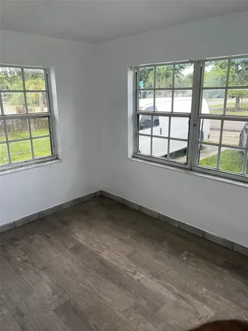 802 S 24th Avenue Hollywood FL 33020