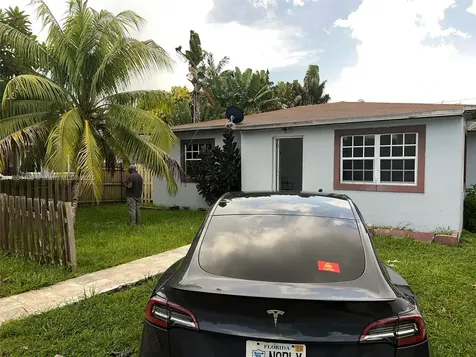 802 S 24th Avenue Hollywood FL 33020