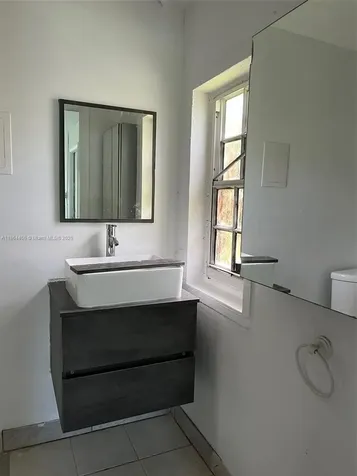 802 S 24th Avenue Hollywood FL 33020