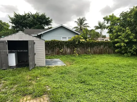 802 S 24th Avenue Hollywood FL 33020