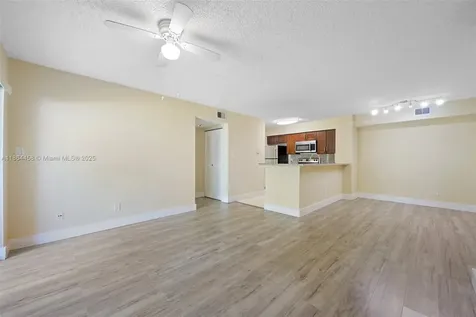530 S Park Road Hollywood FL 33021