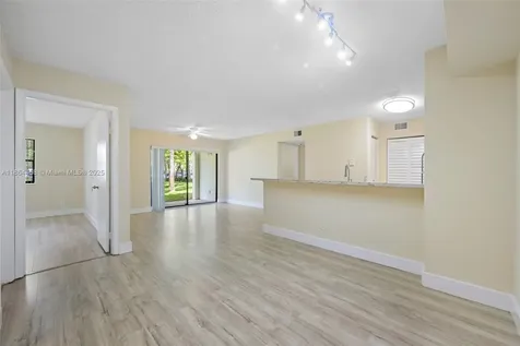 530 S Park Road Hollywood FL 33021