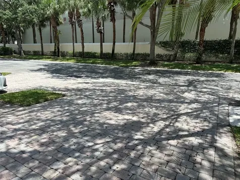 197 E Santa Barbara Way Palm Beach Gardens FL 33410