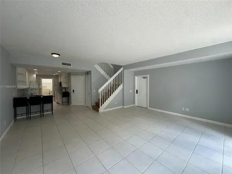 197 E Santa Barbara Way Palm Beach Gardens FL 33410