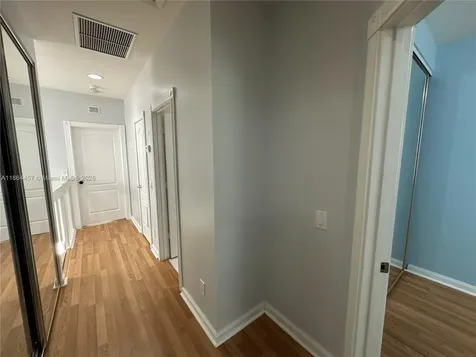 197 E Santa Barbara Way Palm Beach Gardens FL 33410