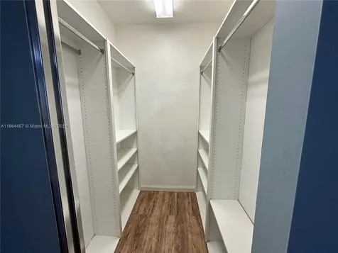 197 E Santa Barbara Way Palm Beach Gardens FL 33410