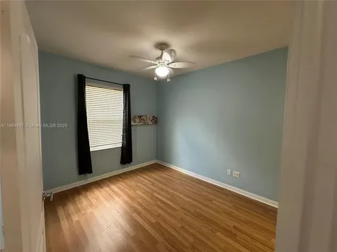 197 E Santa Barbara Way Palm Beach Gardens FL 33410