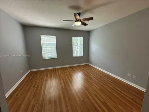 197 E Santa Barbara Way Palm Beach Gardens FL 33410