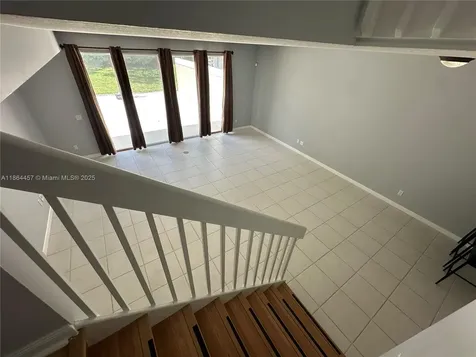 197 E Santa Barbara Way Palm Beach Gardens FL 33410