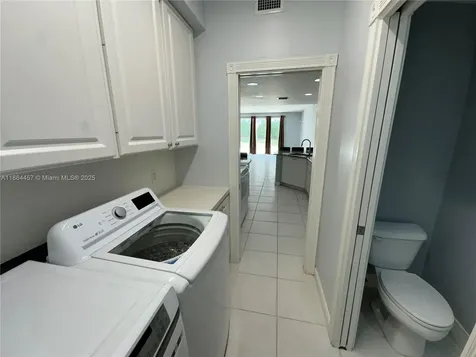 197 E Santa Barbara Way Palm Beach Gardens FL 33410