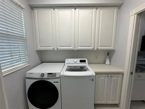 197 E Santa Barbara Way Palm Beach Gardens FL 33410