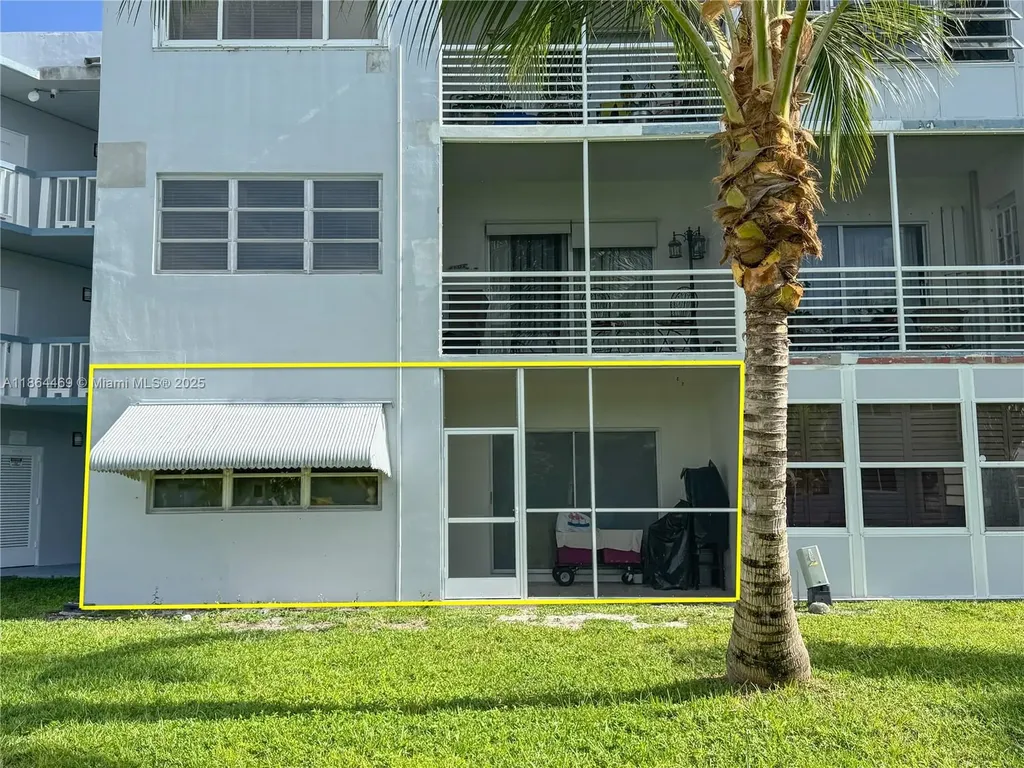 2300 Park Lane Hollywood FL 33021