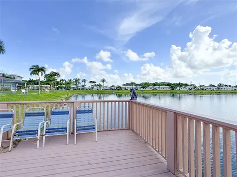 2300 Park Lane Hollywood FL 33021