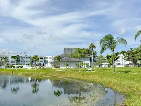 2300 Park Lane Hollywood FL 33021