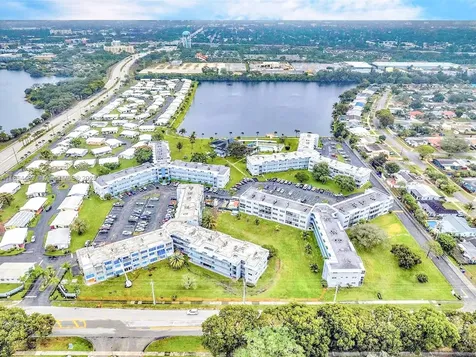 2300 Park Lane Hollywood FL 33021
