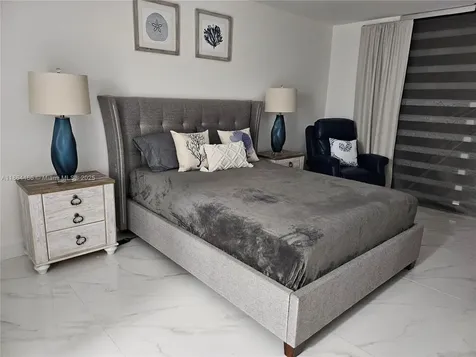 6423 E Collins Avenue Miami Beach FL 33141